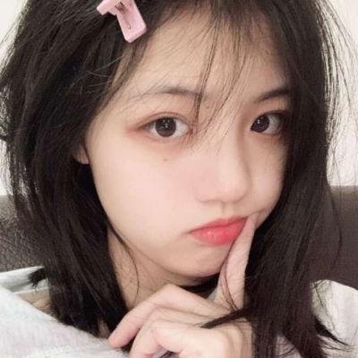 飘动的红丝带